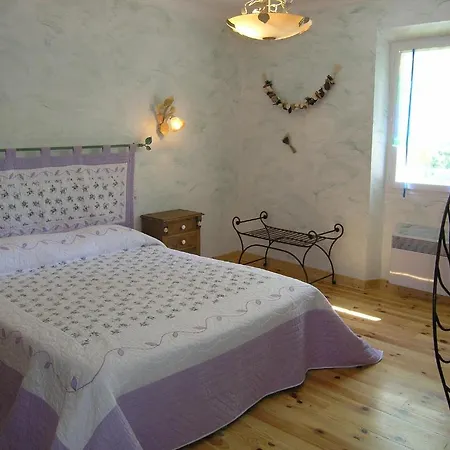 Maison d'hôtes Le Mas Des Hirondelles 3*