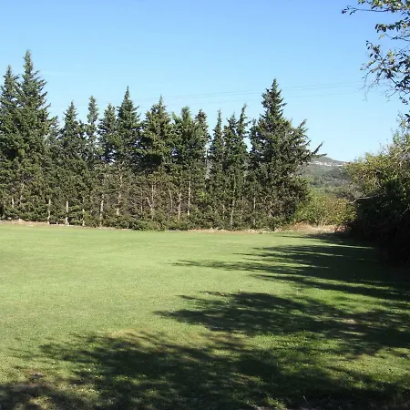 Le Mas Des Hirondelles 3* Saumane-de-Vaucluse